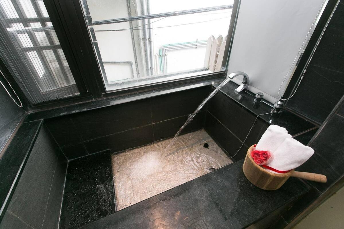 Chen XI Hotspring Homestay Jiaoxi Exteriör bild